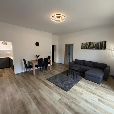 Dvory Lägenhet Dvory nad Luznici